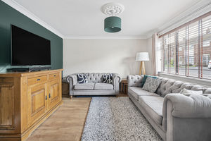 Lounge- click for photo gallery